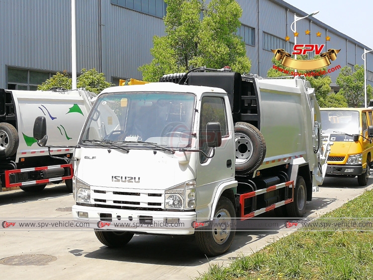 Compactor Garbage Truck ISUZU - LF